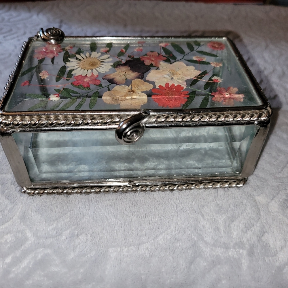 Amazing Pressed Flowers Beveled Glass Jewelry/Trinket Box - Picture 4 of 16